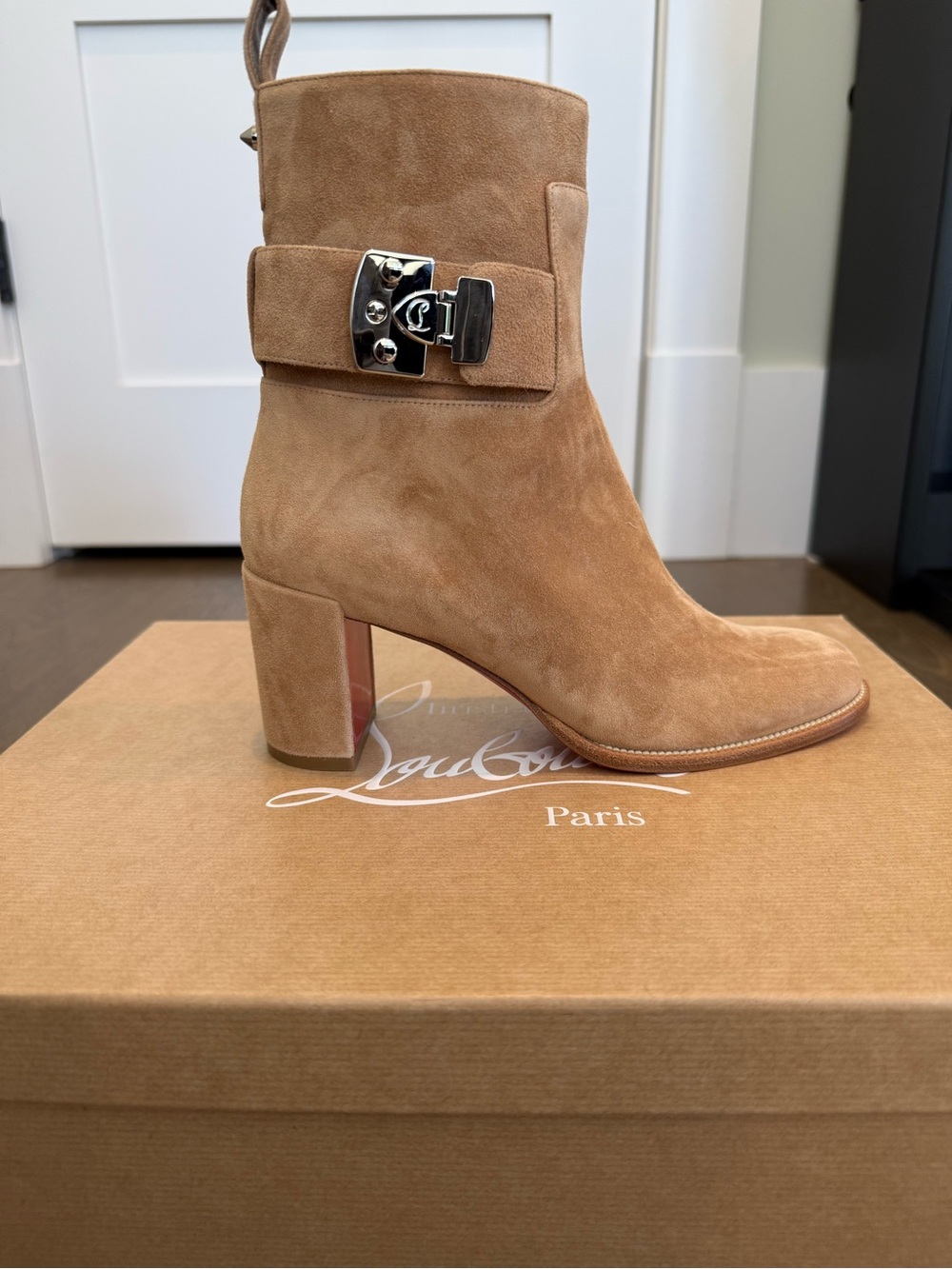 Christian Louboutin Tan Suede Block Heel Ankle Boot. Model Booty Lock 70